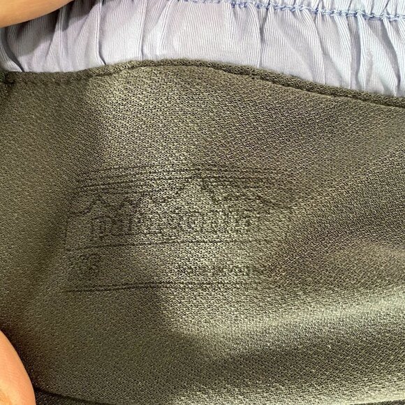 Patagonia Nine Trails Short 4" Gray XS - Picture 9 of 11